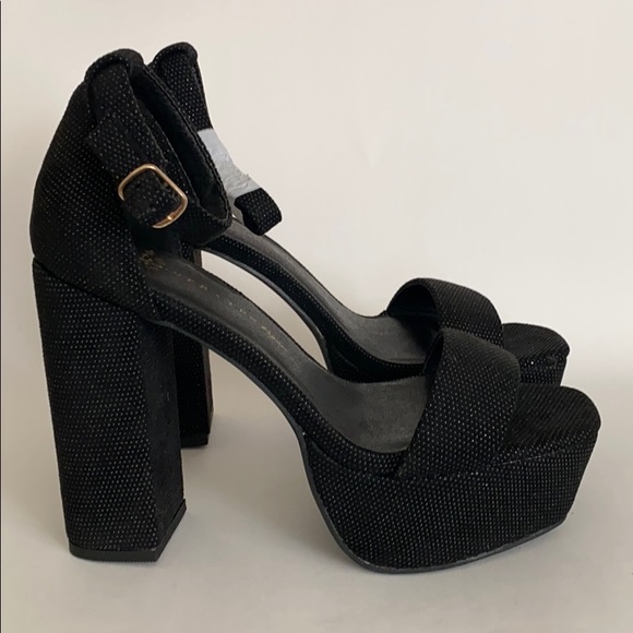vegan black sandals